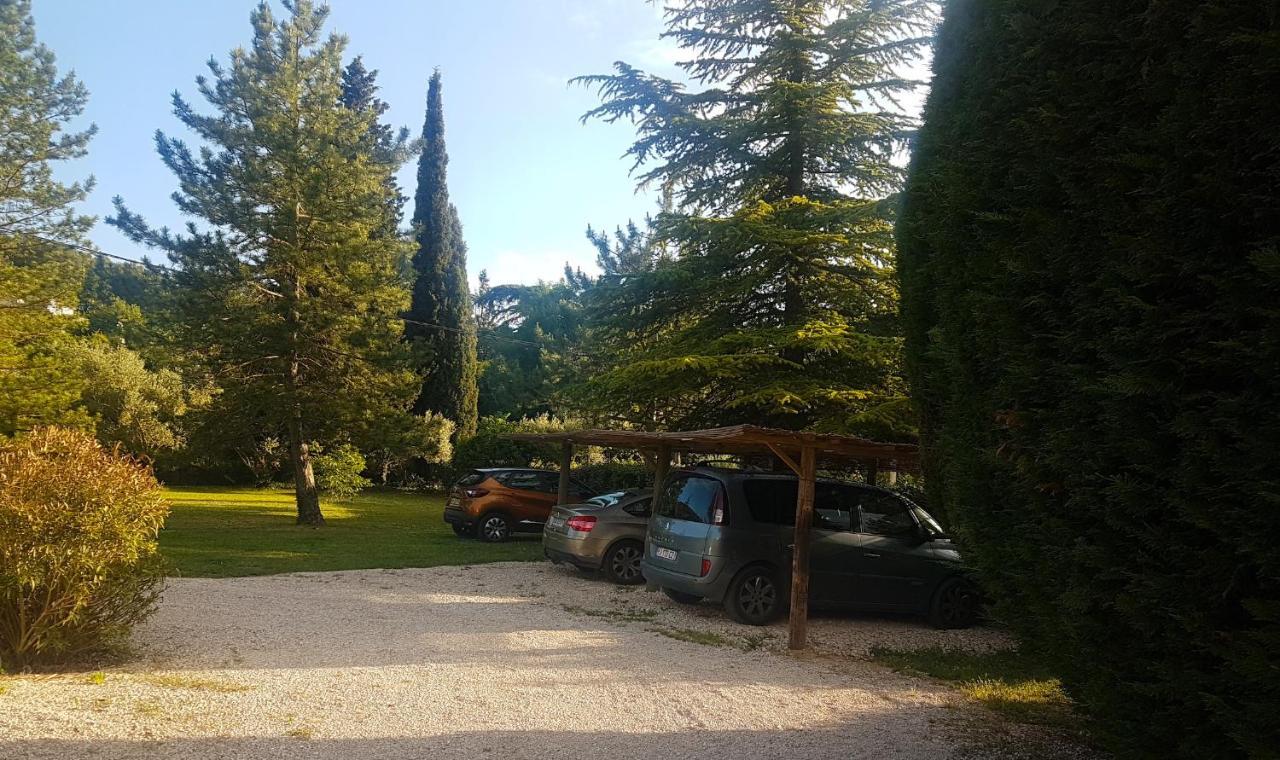 Bastide En Provence Apartment Auriol Exterior foto