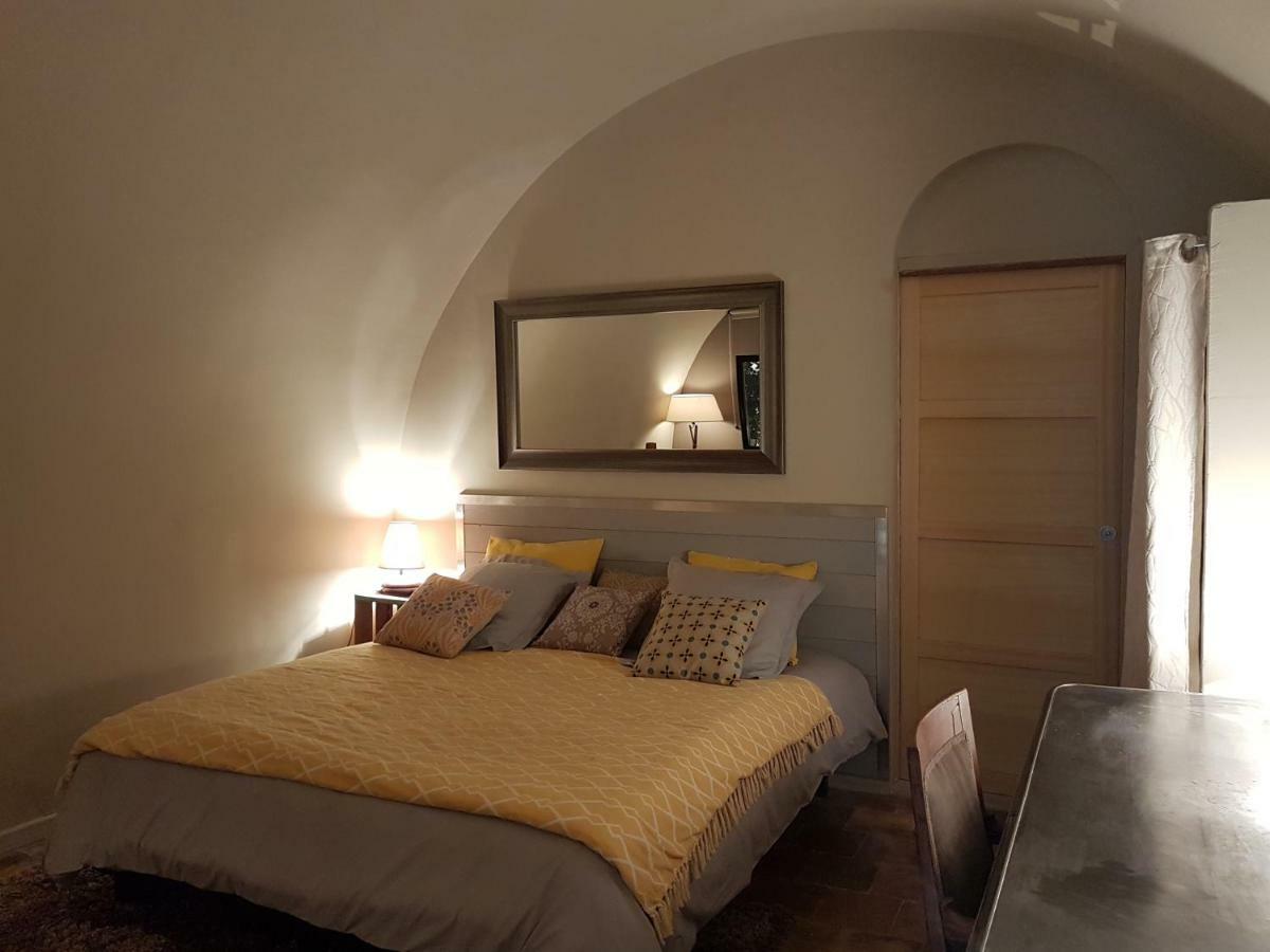 Bastide En Provence Apartment Auriol Exterior foto